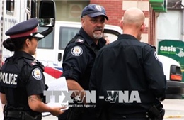 Thủ phạm xả súng tại Toronto dùng súng đánh cắp từ 2 năm trước